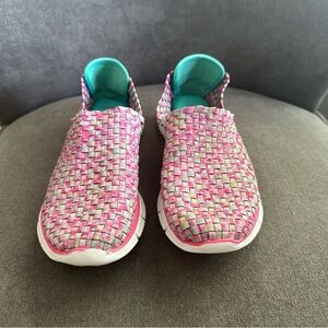 Colorful Women’s Skechers  Slip-On Shoes Size 7.5